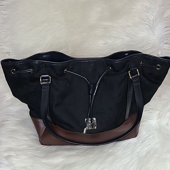 💯Authentic MCM Hobo/Tote Bag 🍀 - Picture 11 of 15